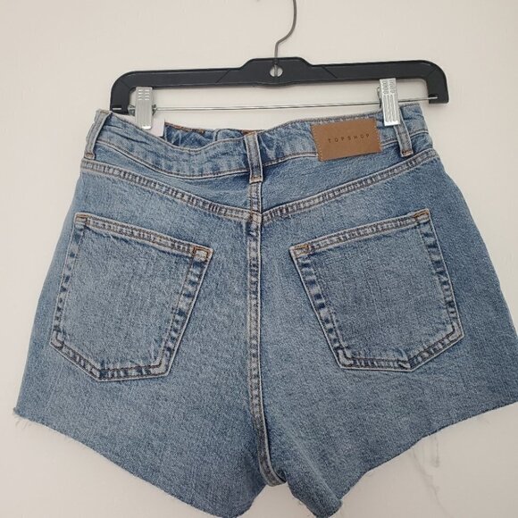 NWT Topshop High waisted raw hem mom jean short - Picture 4 of 5